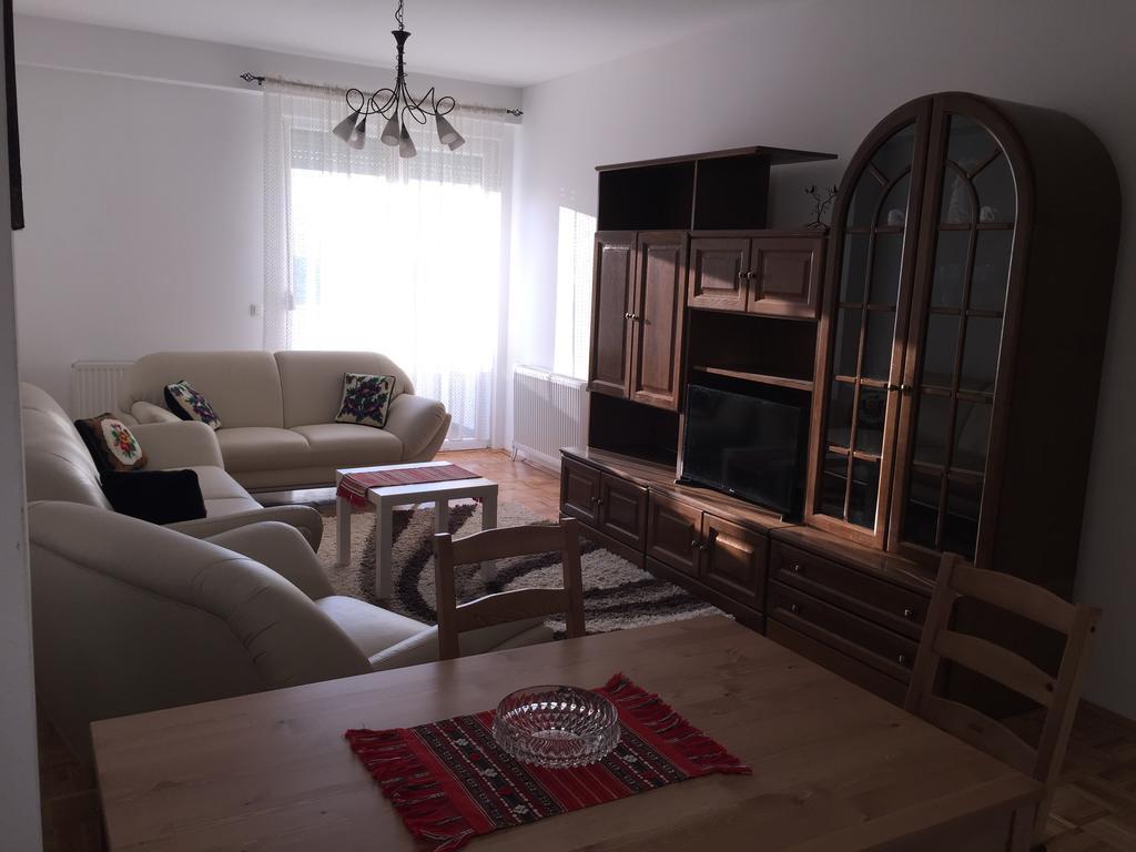 Apartment Gashi 프리슈티나 외부 사진